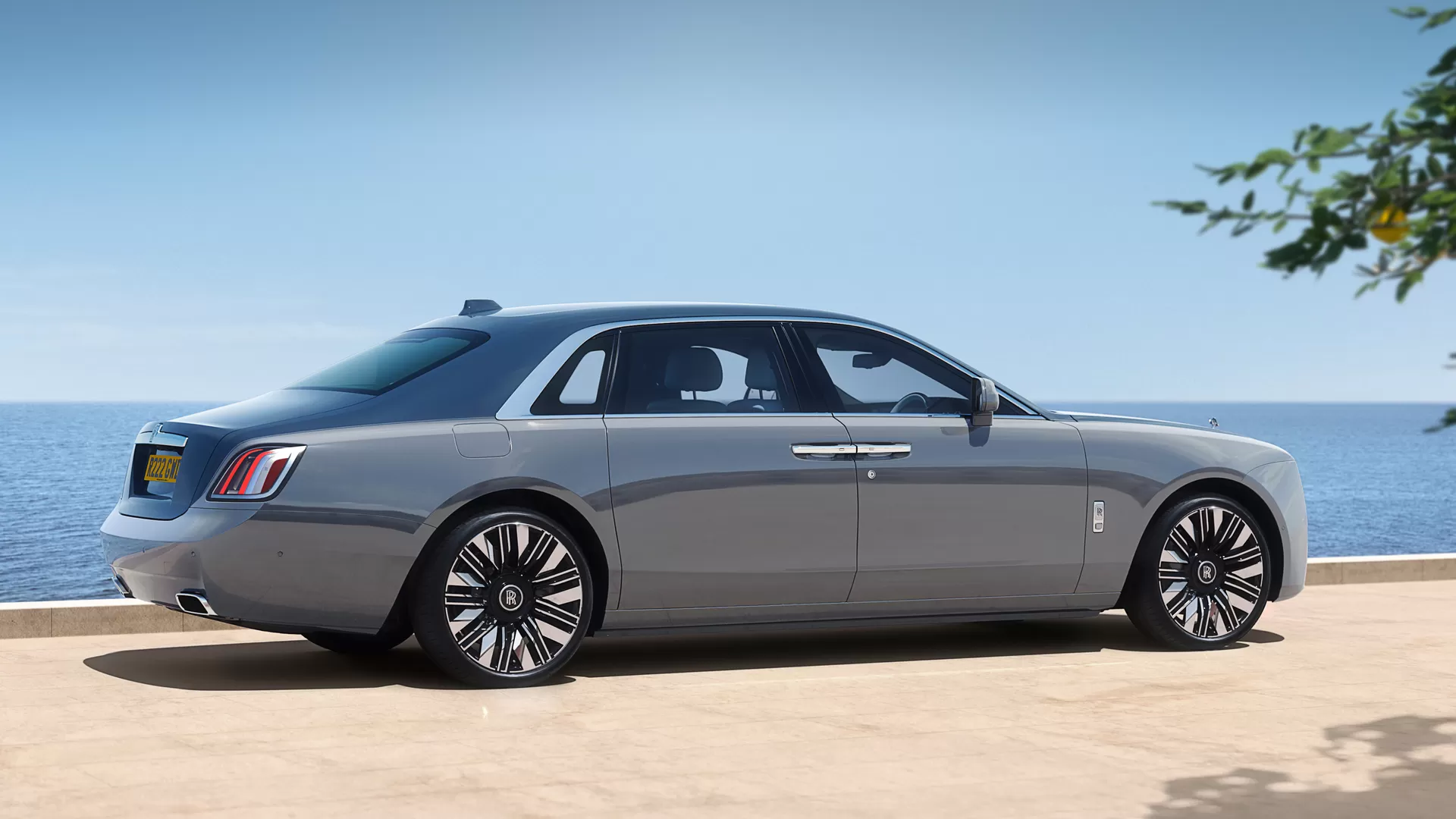 Rolls-Royce Ghost Series II vs Series I